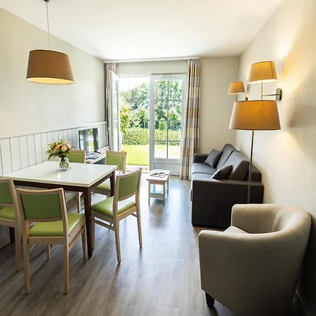 Relaxing Wellness Getaway In Bagnoles Lejlighed *