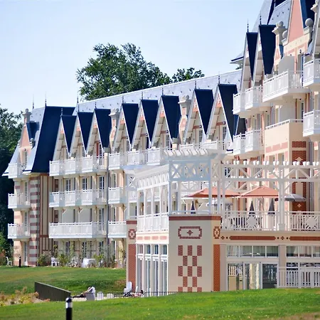 Lejlighed Relaxing Wellness Getaway In Bagnoles Bagnoles de l'Orne Normandie
